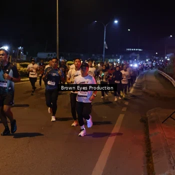 Runner Photo 7626599