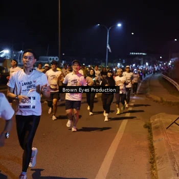 Runner Photo 7626601