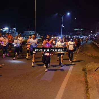 Runner Photo 7626606