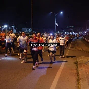 Runner Photo 7626609