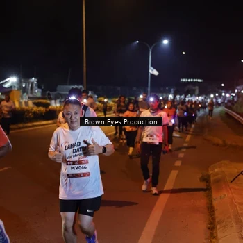 Runner Photo 7626612
