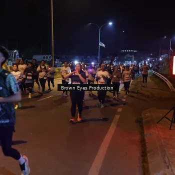 Runner Photo 7626621