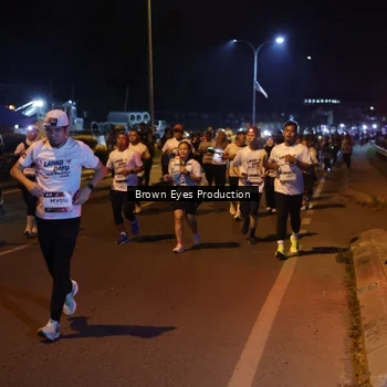 Runner Photo 7626642