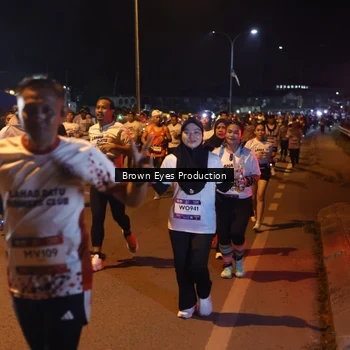 Runner Photo 7626647