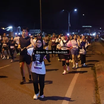Runner Photo 7626655