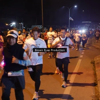 Runner Photo 7626681