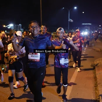 Runner Photo 7626688