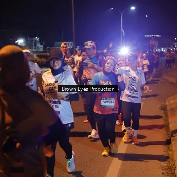 Runner Photo 7626695