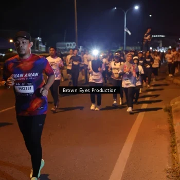 Runner Photo 7626701