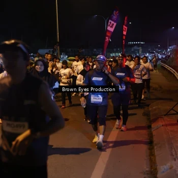 Runner Photo 7626708