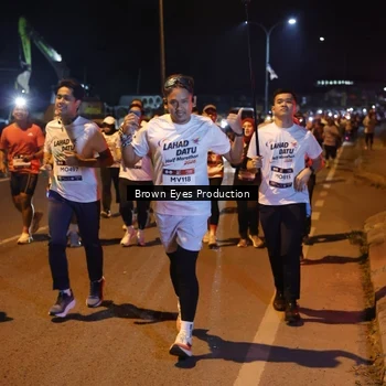 Runner Photo 7626743