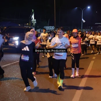 Runner Photo 7626749