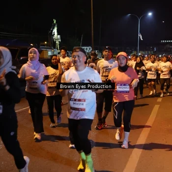Runner Photo 7626752
