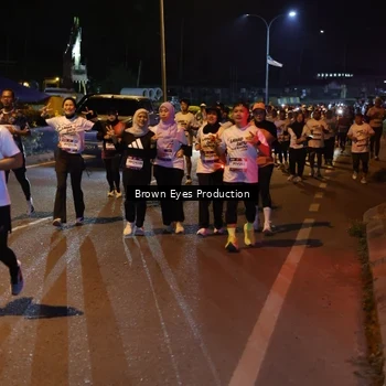 Runner Photo 7626756