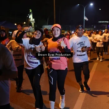 Runner Photo 7626757