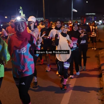 Runner Photo 7626776