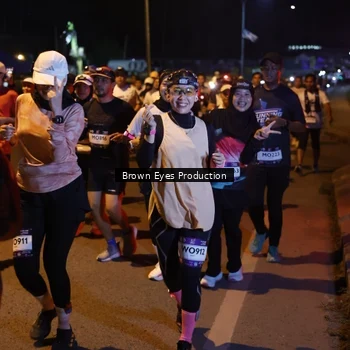 Runner Photo 7626777