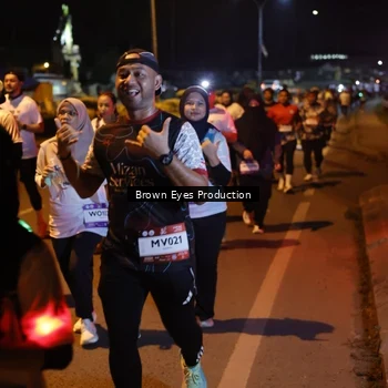 Runner Photo 7626784