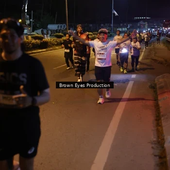 Runner Photo 7626792
