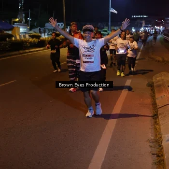 Runner Photo 7626794