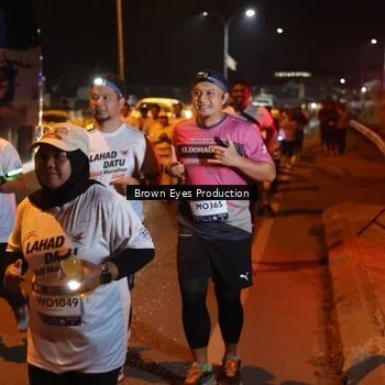 Runner Photo 7626824