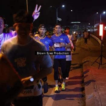 Runner Photo 7626839
