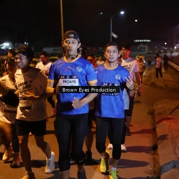 Runner Photo 7626844