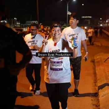 Runner Photo 7626845