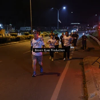 Runner Photo 7626851
