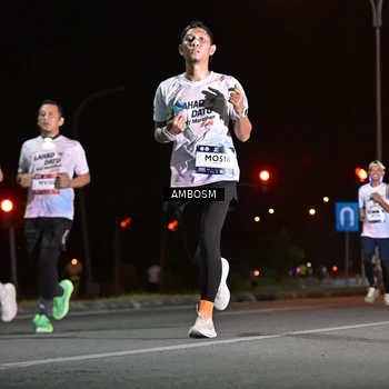 Runner Photo 7626861