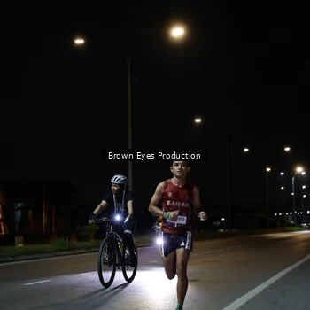 Runner Photo 7626954