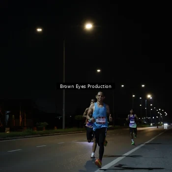 Runner Photo 7626959
