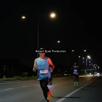 Runner Photo 7626960