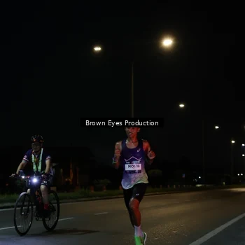 Runner Photo 7626966
