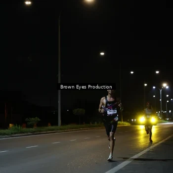 Runner Photo 7626977