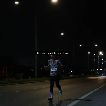 Runner Photo 7626991