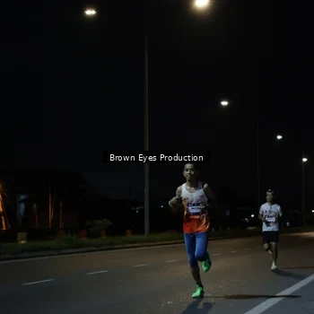 Runner Photo 7626994
