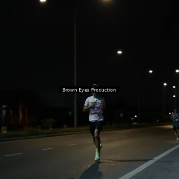 Runner Photo 7626997
