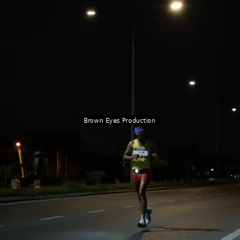 Runner Photo 7627012