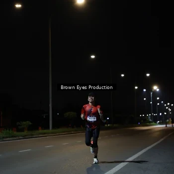 Runner Photo 7627027