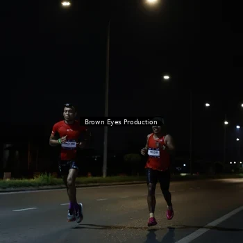 Runner Photo 7627033