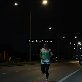 Runner Photo 7627041