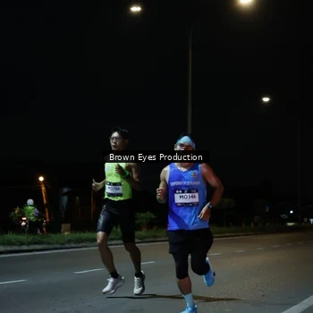 Runner Photo 7627045