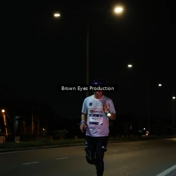 Runner Photo 7627092