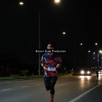 Runner Photo 7627106