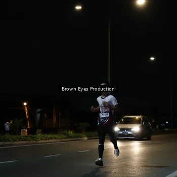 Runner Photo 7627108