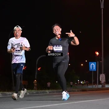 Runner Photo 7627112