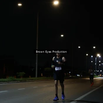 Runner Photo 7627117