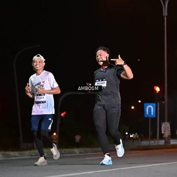 Runner Photo 7627123