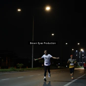 Runner Photo 7627135